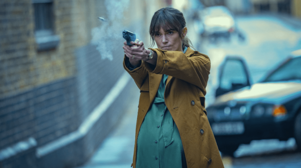 Keira Knightley en una escena de la serie Palomas Negras de Netflix.